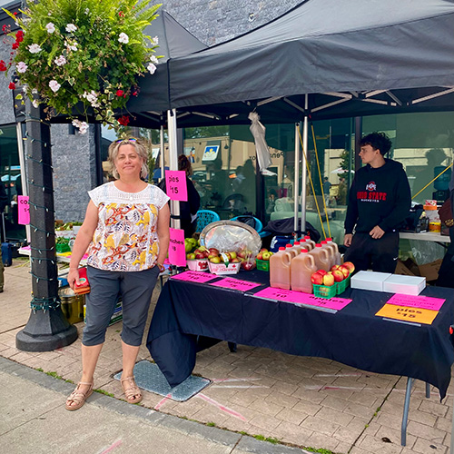 Juanita enjoying the market place on the street during apple Fest
